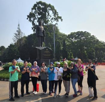 Alumni Xavepa Bandar Lampung Gelar Kegiatan Jalan Sehat Di Gelora Bung Karno (GBK)  Senayan Jakarta